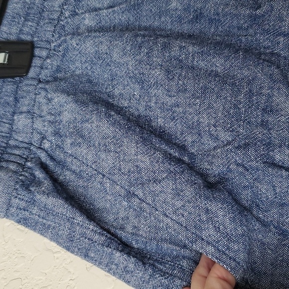 Two (2) pairs XXL shorts Gap & Old Navy 🌛 - Picture 16 of 16